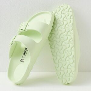 NIB BIRKENSTOCK Arizona EVA Faded Lime Flip Flop Sandals EU 39 US 8